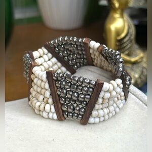 Handmade Beaded Stretch Bracelet White Seed Beads Silver Tone Wood Panels Boho